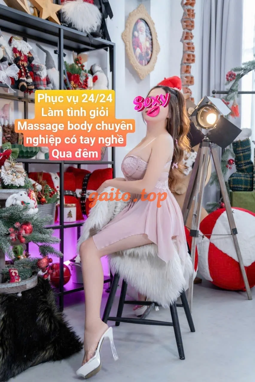 Anh Thư nhẹ nhàng tình cảm chiều khách thần dâm